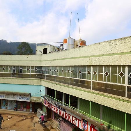 Hotel Charring Cross Утакаманд Экстерьер фото